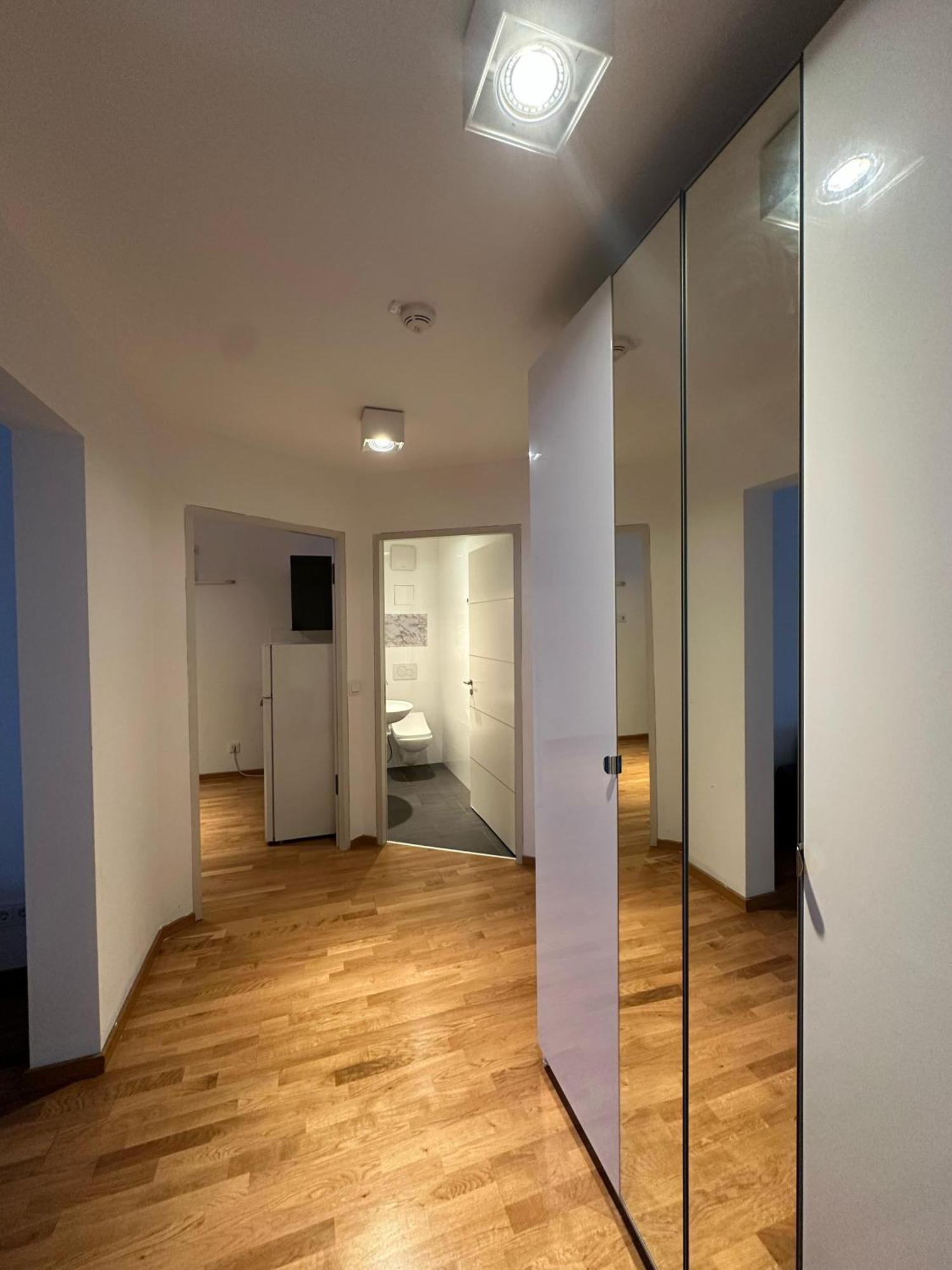 Al Nafurah Apartments Munich Luaran gambar