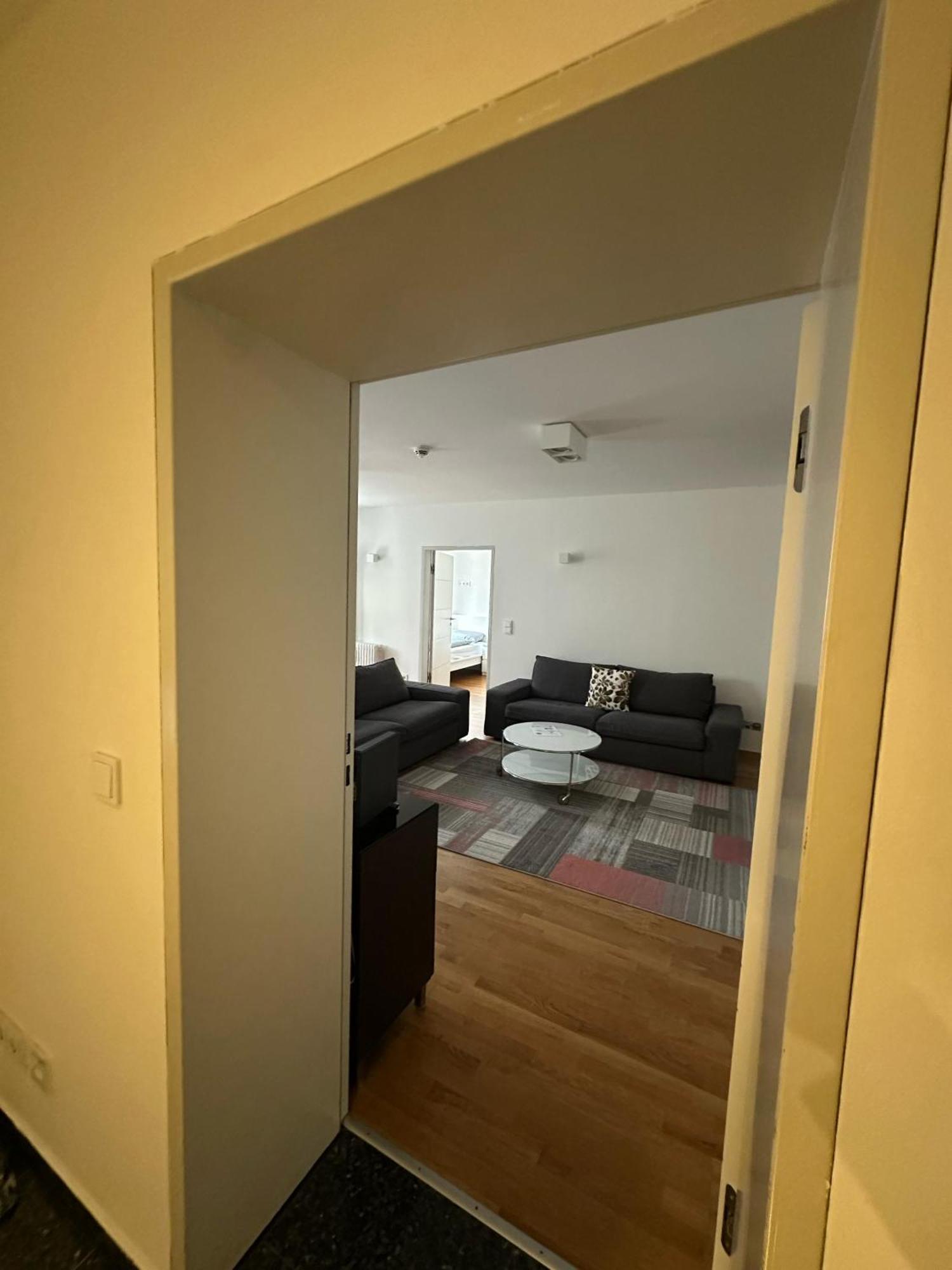 Al Nafurah Apartments Munich Luaran gambar