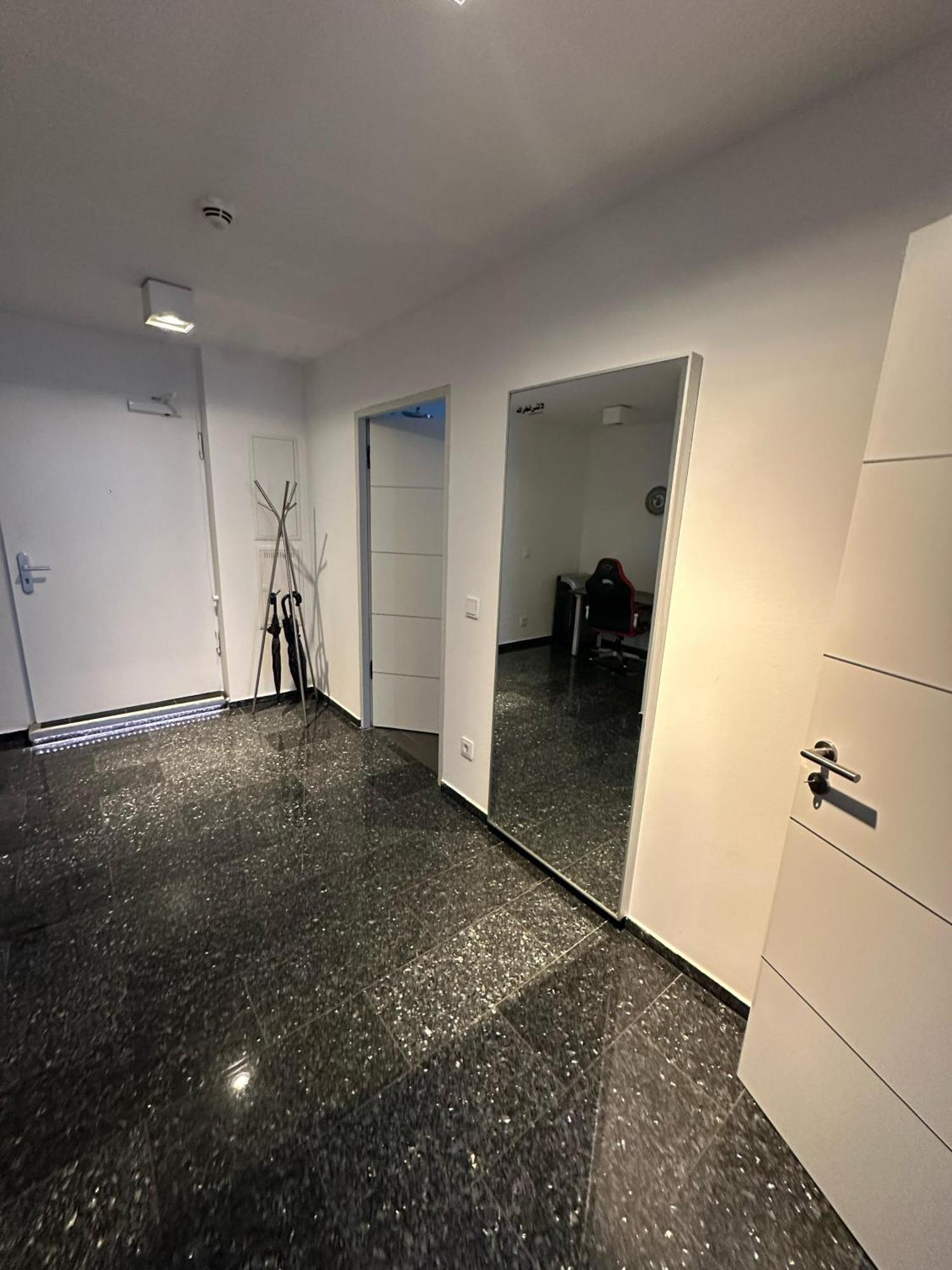 Al Nafurah Apartments Munich Luaran gambar