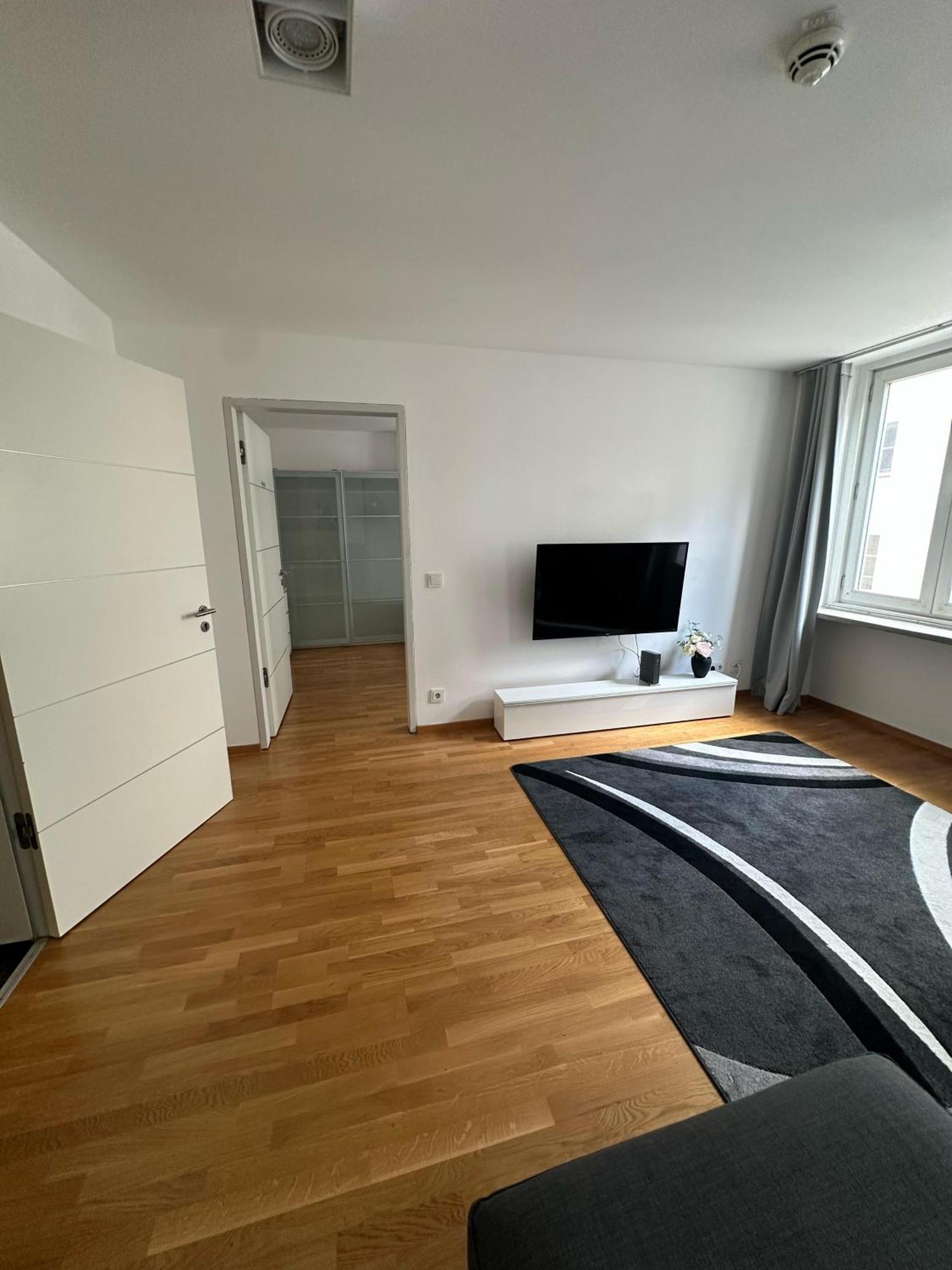 Al Nafurah Apartments Munich Luaran gambar