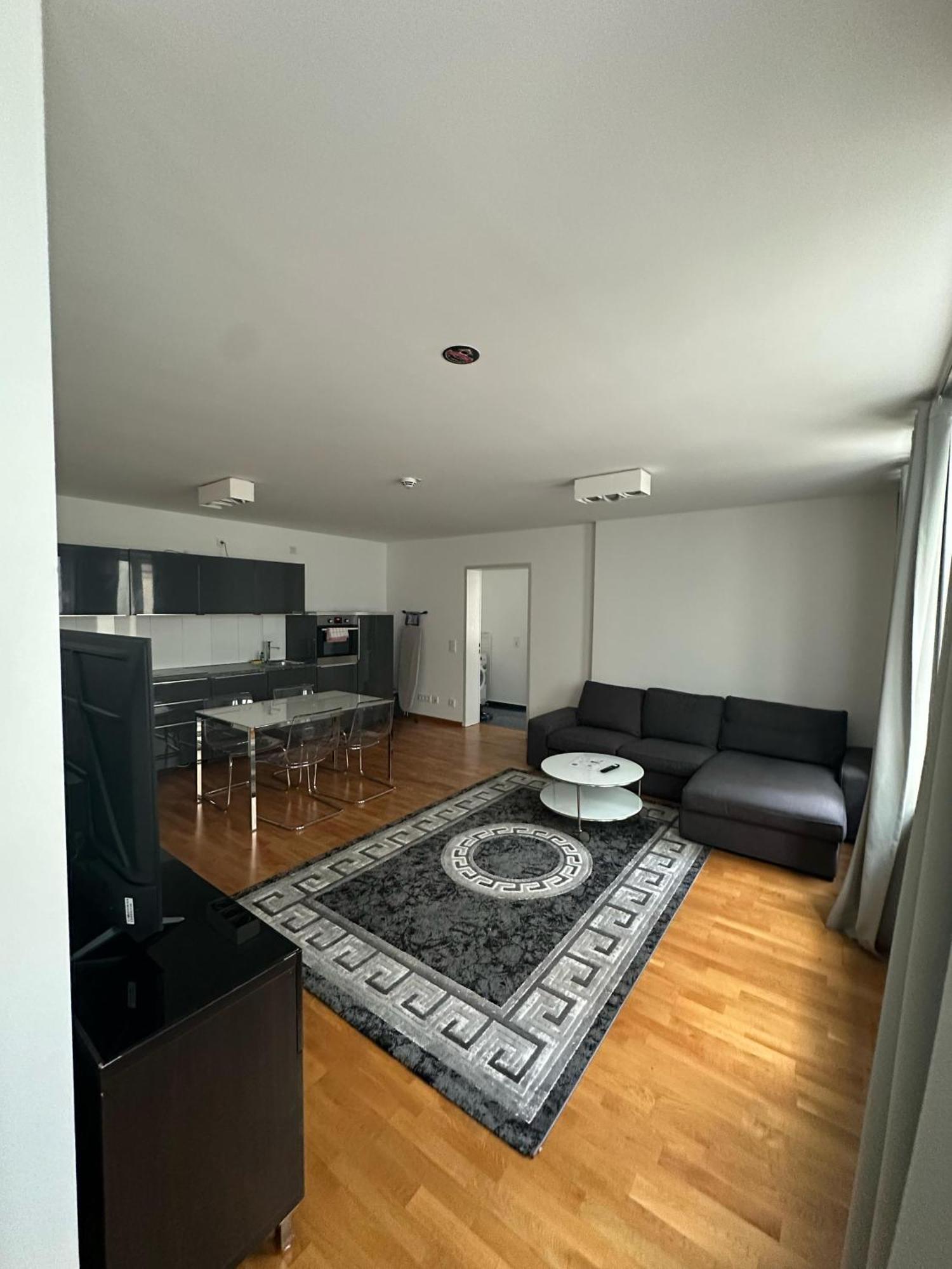 Al Nafurah Apartments Munich Luaran gambar