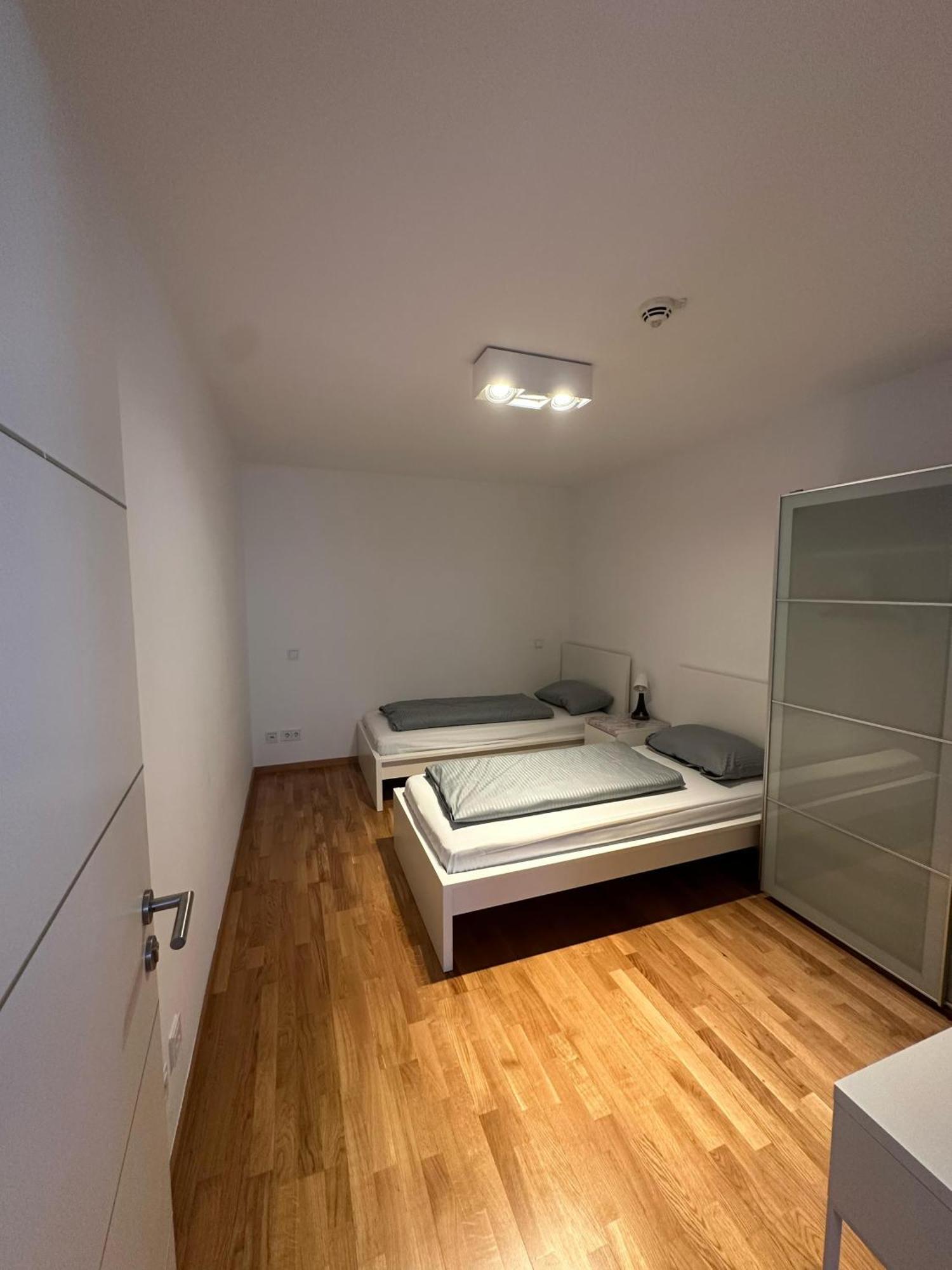 Al Nafurah Apartments Munich Luaran gambar