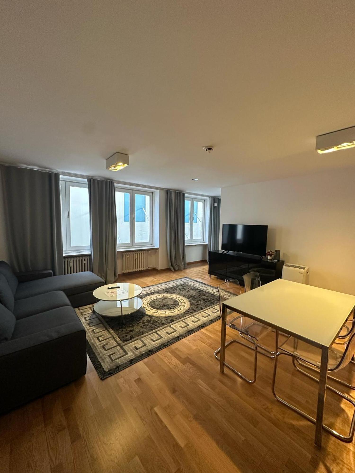 Al Nafurah Apartments Munich Luaran gambar